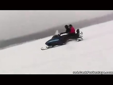 Секс зимой на лыжном курорте