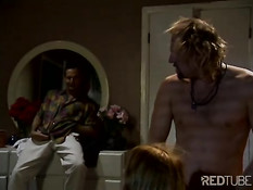 Случайный трах в общественном туалете