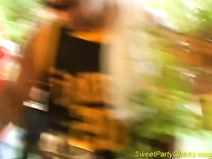 Азиатская девка хочет сосать дальше