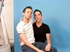 Три горячих фотогеничных мальчика