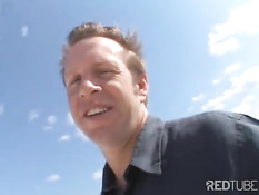 Пляжные пикаперы сняли девчонку