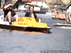 Снял девку на улице и оттрахал в укромном месте