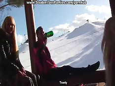 Групповое порно видео русских студентов