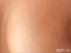 Секс с блондинкой-азиаткой снятый крупным планом