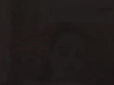 Великолепная чёрная детка с парнем на кровати