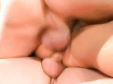 Парни отодрали девушку во все дырки