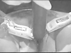 Девочка взмокла от сладкой пытки плёткой