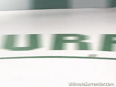 Жаркая лесбийская борьба за партнёршу