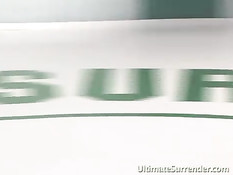 Девушки бойцы трахают друг друга фаллоимитаторами