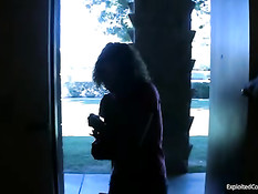 Секс с молодой кудрявой девушкой Моникой