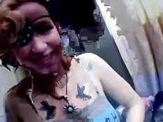 Трах с татуированной пиратской шлюхой
