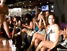 Чего хотят женщины от голого мужчины