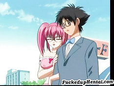 Они трахаются за перегородкой