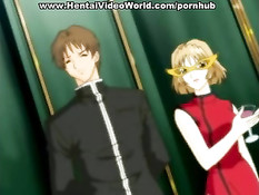 Он прерывает лесбийские оргии девочек