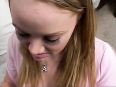 Молодая красотка лижет анус чёрного парня