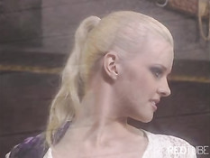 Страпон - главный половой орган лесбиянок