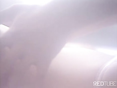 Японская девушка трахается в гостинице