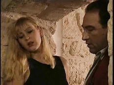 Фетиш в масках с анальным сексом и фистингом