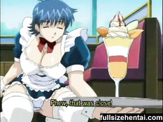 Хентай официантка с массивными сиськами