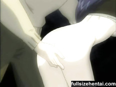 Хентай пара трахается на открытой местности