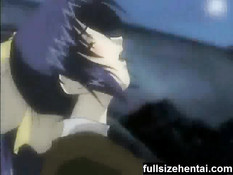 Хентай пара трахается на открытой местности