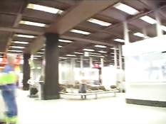 Публичный секс с блондинкой в Швейцарии