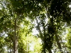 Большие сиськи и сексуальное тело блондинки