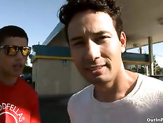 Мужская ебля под голубым летним небом