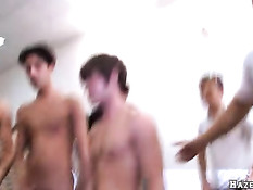 Реальный трах с надувной секс куклой