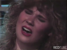 Горячая блондинка занимается безумным сексом