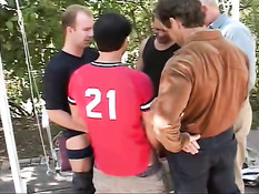 Этой девушке надо больше секса и больше спермы