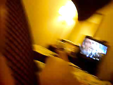 Хороший домашний минет от очкастой жены в чепце