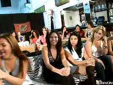 Её эксклюзивно ебут на дне рождения