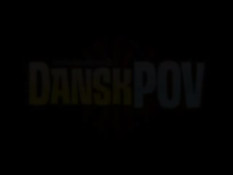 Девушка в белых чулках из Копенгагена делает минет