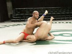 Я собираюсь проехать на своём сопернике, как на пони