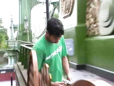 Апскирт во время мастурбации в общественном месте