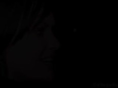 Девчонки из колледжа развлекаются в ночном городе