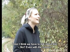 Чешская спортсменка бегунья Ингрид готова сделать минет