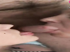 Любительская русская оргия с двумя молодыми симпатяжками