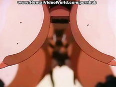 Скованную цепями сисястую девочку ласкают посреди толпы