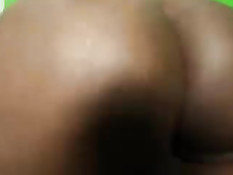 Чернокожая секретарша почувствовала в себе фотомодель