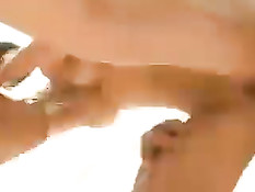 Страстный секс с двумя зажигательными девчонками