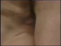 Порнозвезда Helen Duval делает мужикам минет в баре