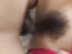 Японка в розовых трусиках залезает на член парня