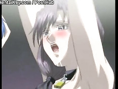 Парни трахают связанных аниме девчонок и кончают в них