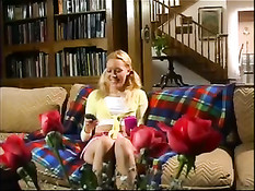 Негр оттрахал белую девку сначала в вагину, а после в анус