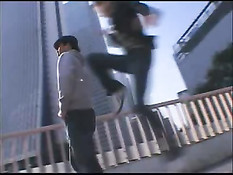 Японская малышка Нана Нацумэ сосёт члены как секс-машина