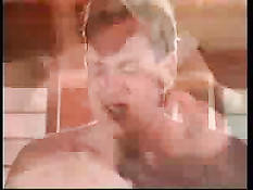 Страстные мужские эякуляции из классических порно фильмов