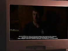 Парень снял на улице девку и трахал её в машине и на лестнице