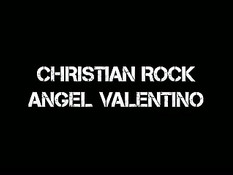 Лысый отодрал негра с головы до ног расписанного татуировками